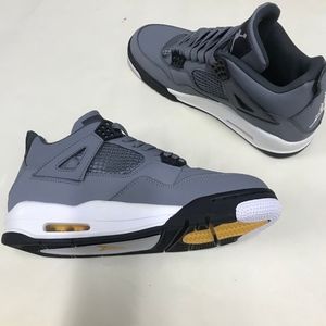 Meet your Posher, Juli